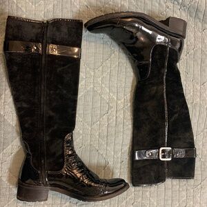 Vibrant size 8 patent and suede zip tall boots!